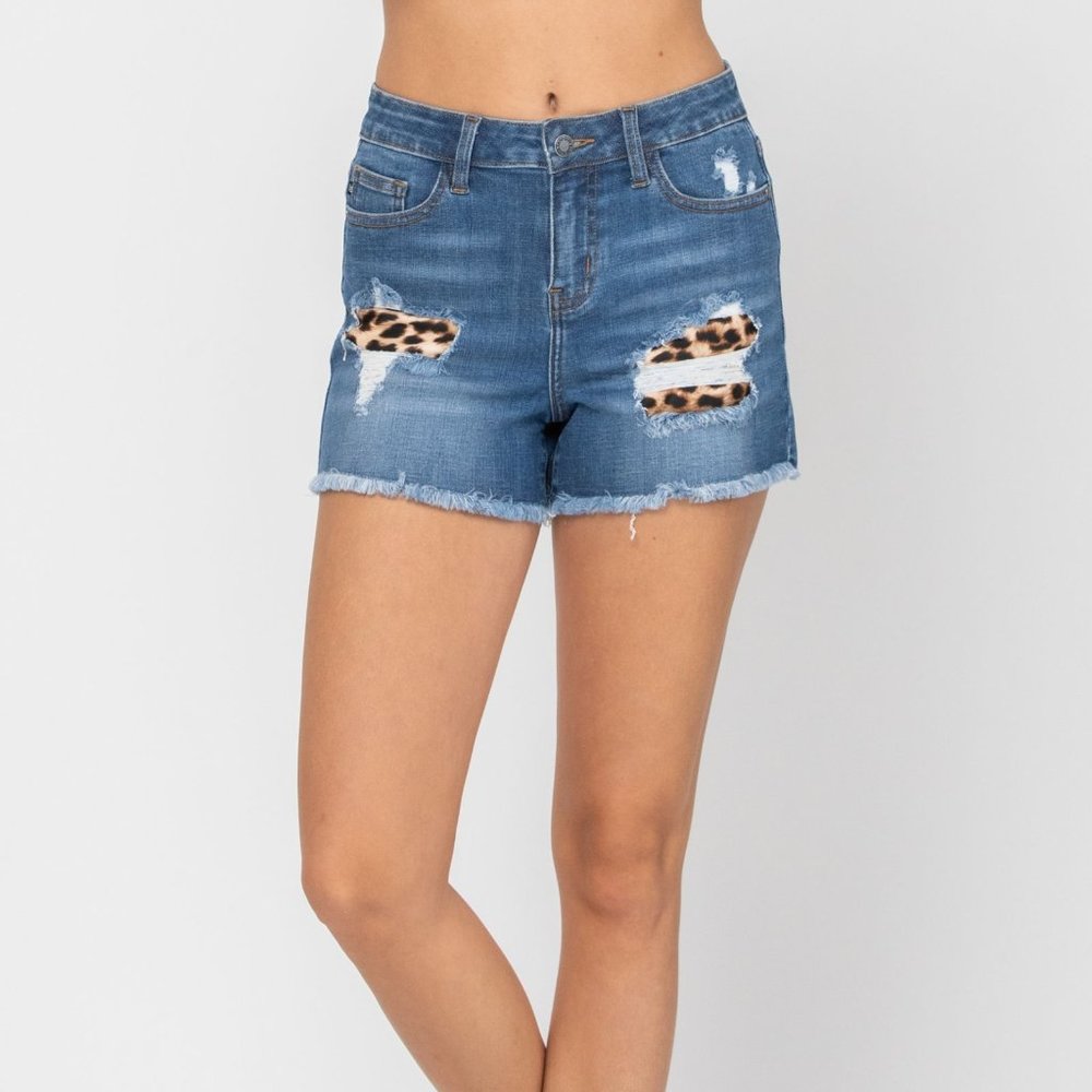 Mid-Rise Leopard Patch Shorts
